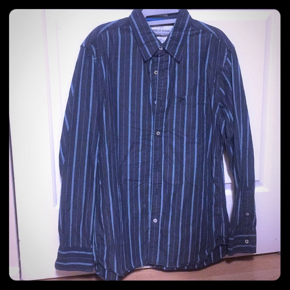American Eagle button-down casual shirt